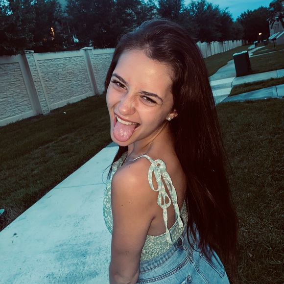 emilyscloset000